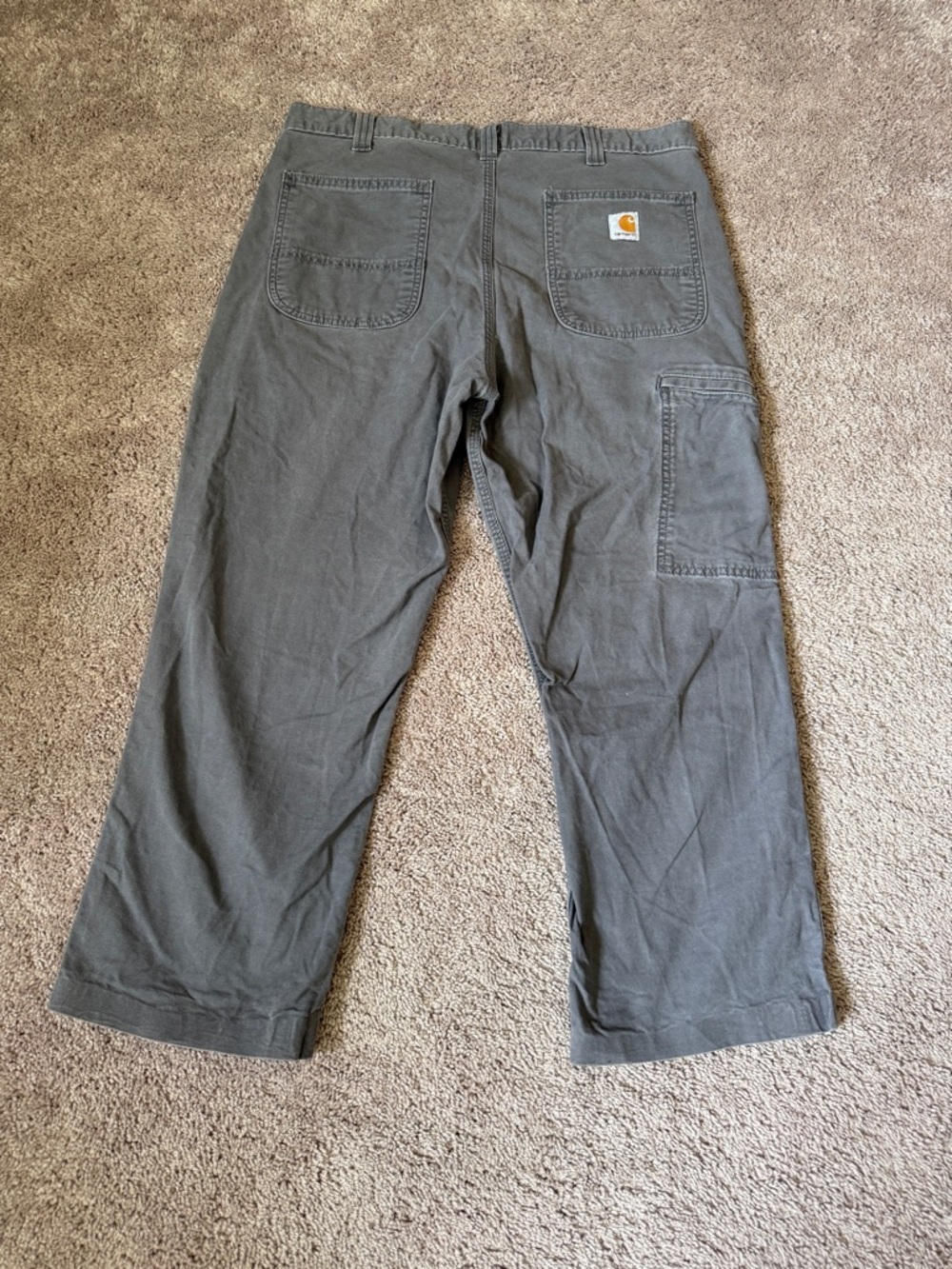 Carhartt Men’s Charcoal Cargo Work Pants relaxed fit - cropped - Picture 11 of 12